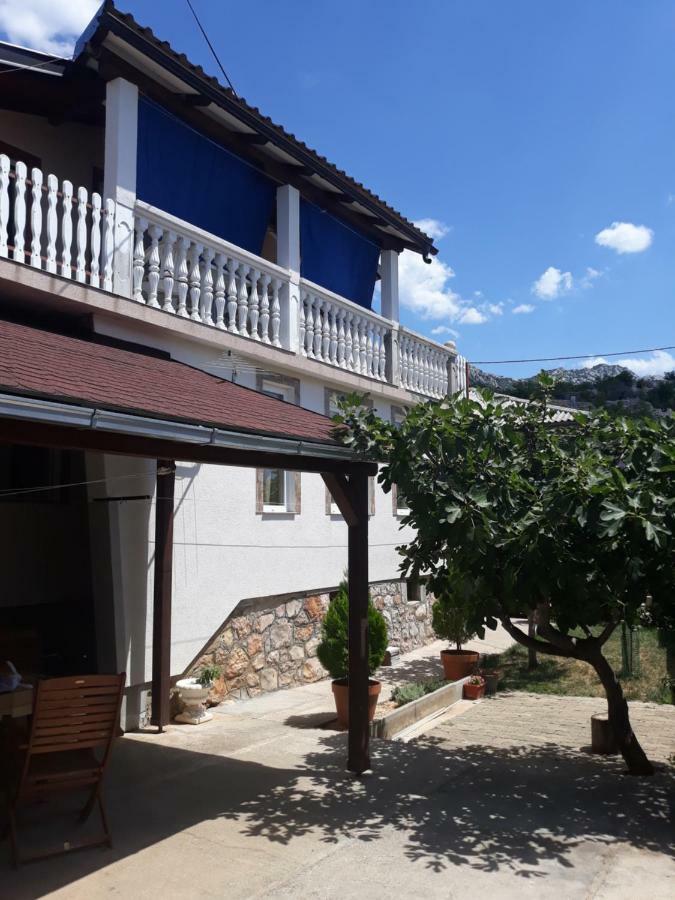 Apartament Ana & Stela Karlobag Zewnętrze zdjęcie