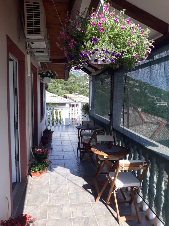 Apartament Ana & Stela Karlobag Zewnętrze zdjęcie